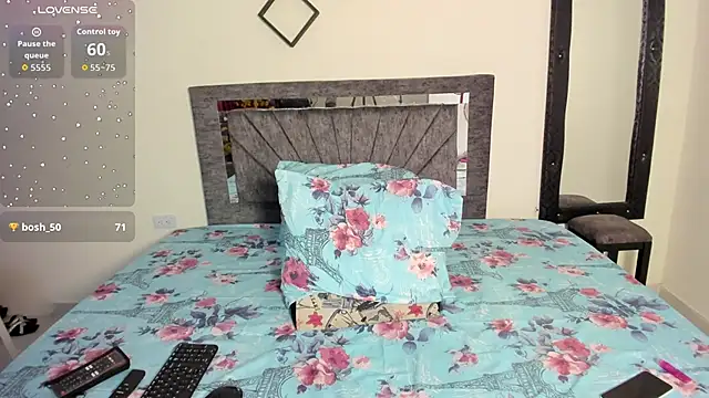 Laurasofia01 online show from 10-09-25, 05:00