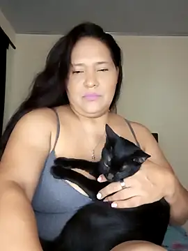 Laurasofia01 online show from 12-02-25, 03:34