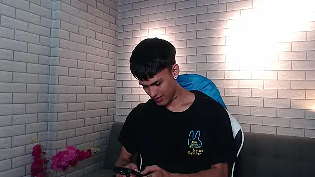 Thiago twink online show from 09-19-25, 02:35