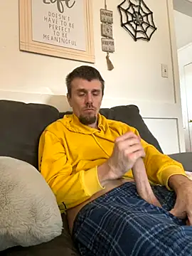 Snapshot of alwayshorny90 chatting on 11-10-25, 02:16 alwayshorny90 online show from 11-10-25, 02:16