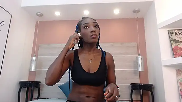 AlexandraCambell online show from 06-13-26, 08:18