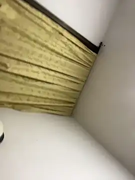 Snapshot of karla-thomsom10 chatting on 03-20-26, 02:05 karla-thomsom10 online show from 03-20-26, 02:05