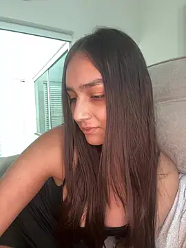 Snapshot of hannahhotwife chatting on 07-28-26, 07:39 hannahhotwife online show from 07-28-26, 07:39