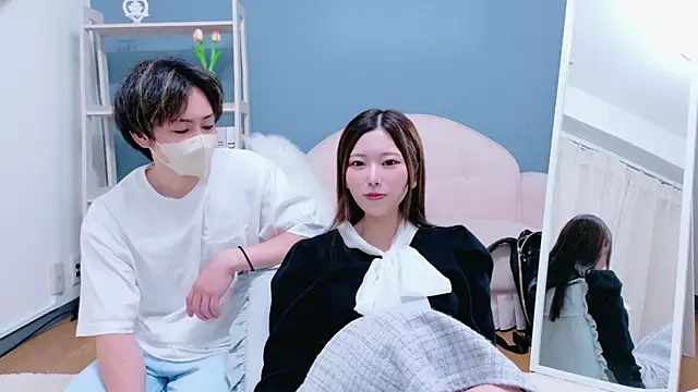 Snapshot of Reto-sama chatting on 09-29-25, 01:38 Reto-sama online show from 09-29-25, 01:38