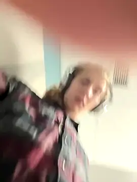 Snapshot of joshuatree4026 chatting on 10-08-25, 02:53 joshuatree4026 online show from 10-08-25, 02:53