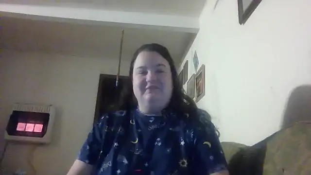 Snapshot of LittleBunny3 chatting on 12-01-25, 11:43 LittleBunny3 online show from 12-01-25, 11:43