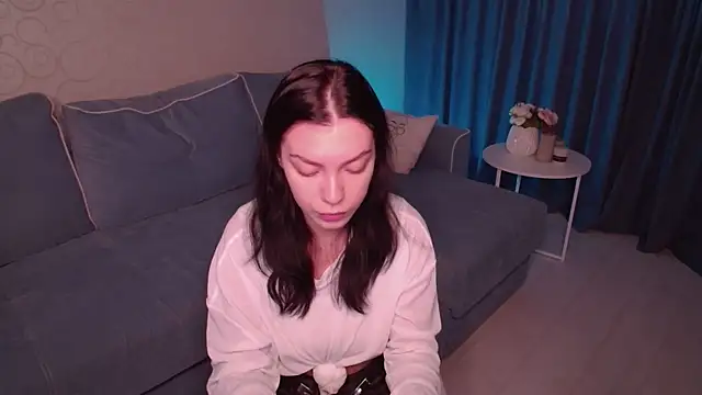 DianaMour online show from 09-14-25, 04:00