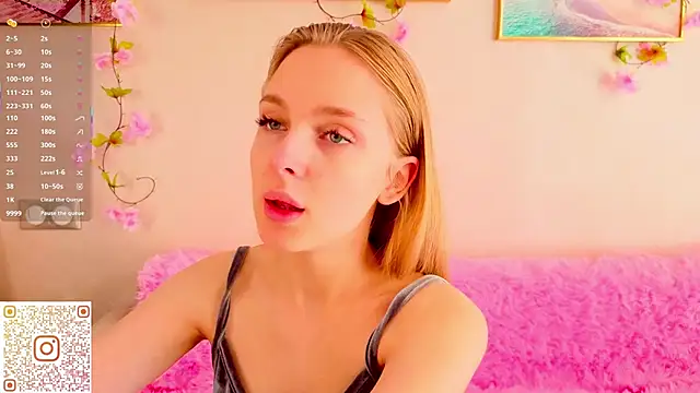 CindyGreen online show from 10-14-25, 07:09