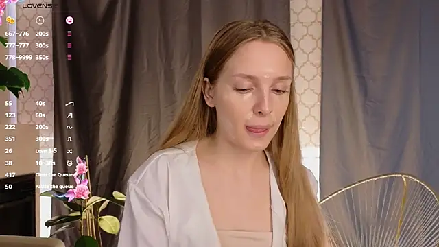 CindyGreen online show from 11-19-25, 06:35