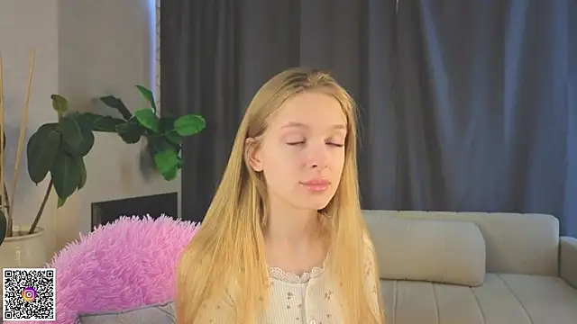 CindyGreen online show from 02-02-26, 06:12