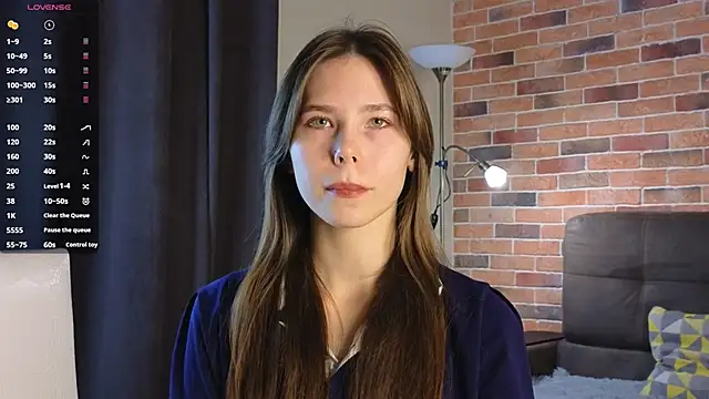 Snapshot of EmiliDen chatting on 09-28-25, 08:14 EmiliDen online show from 09-28-25, 08:14