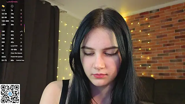 EnricaElis online show from 12-16-25, 08:03