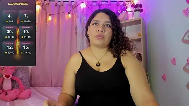 Snapshot of Miia_bakeer_ chatting on 09-10-25, 01:44 Miia bakeer online show from 09-10-25, 01:44