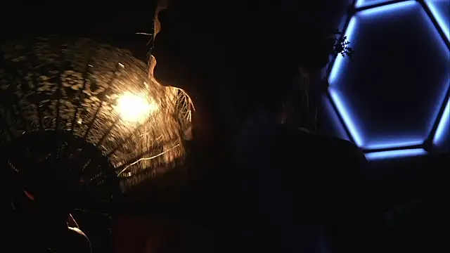 Alvuwkaa online show from 10-25-25, 08:00