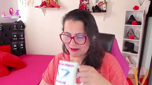 Snapshot of D_Martii chatting on 09-11-25, 12:38 D Martii online show from 09-11-25, 12:38