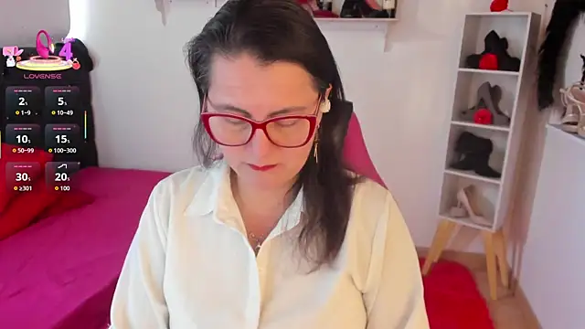 Snapshot of D_Martii chatting on 09-14-25, 12:04 D Martii online show from 09-14-25, 12:04