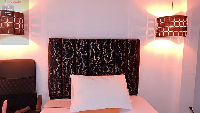 evvaa moon69 online show from 03-18-26, 01:14