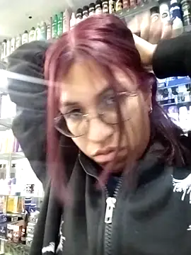 Katyuskka love online show from 10-25-25, 10:04