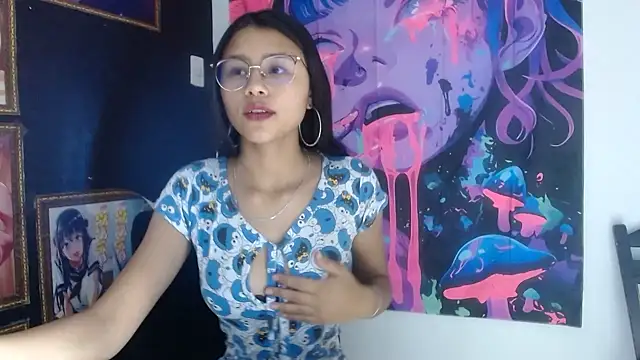 SofieLove 01 online show from 10-05-25, 07:50