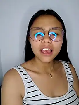 SofieLove 01 online show from 02-05-26, 07:57