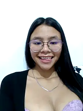 SofieLove 01 online show from 04-01-26, 07:09