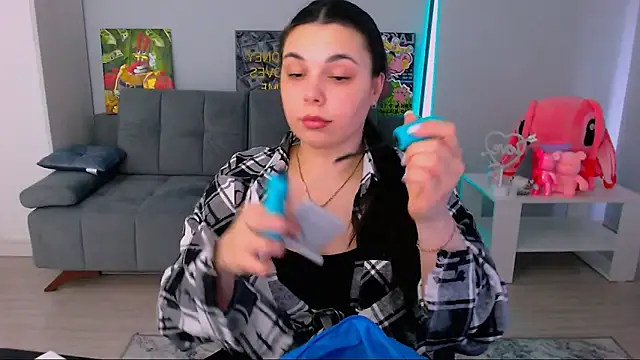 queenofthesense  online show from 02-07-26, 08:07