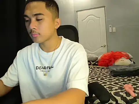 pinoyAdrianneXXX online show from 10-04-25, 01:14