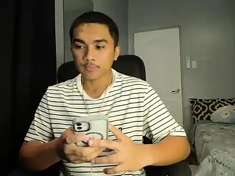 pinoyAdrianneXXX online show from 10-17-25, 11:35