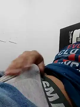 andy20cas online show from 10-03-25, 02:52