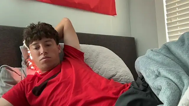 Snapshot of isiah_xx chatting on 11-03-25, 04:30 isiah xx online show from 11-03-25, 04:30