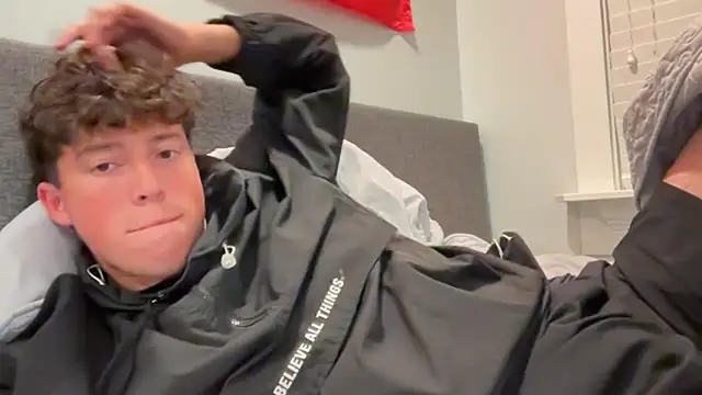 Snapshot of isiah_xx chatting on 11-14-25, 02:21 isiah xx online show from 11-14-25, 02:21