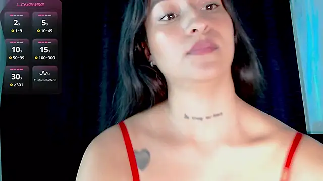 EVAH LEE  online show from 11-29-25, 03:09