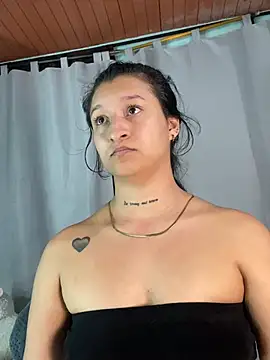 EVAH LEE  online show from 02-14-26, 02:41