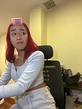 JuliethaDemon  online show from 05-11-26, 01:28