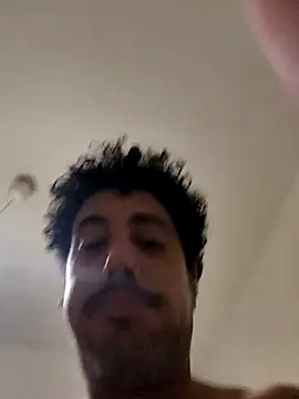 Snapshot of JotadeJoder chatting on 10-02-25, 02:40 JotadeJoder online show from 10-02-25, 02:40