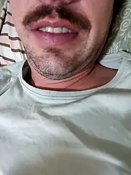 Snapshot of JotadeJoder chatting on 10-03-25, 02:30 JotadeJoder online show from 10-03-25, 02:30