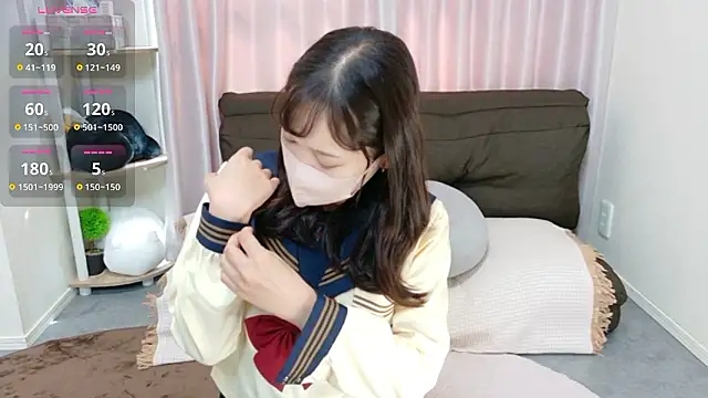 Snapshot of yuu-chan_ chatting on 10-12-25, 04:11 yuu-chan online show from 10-12-25, 04:11