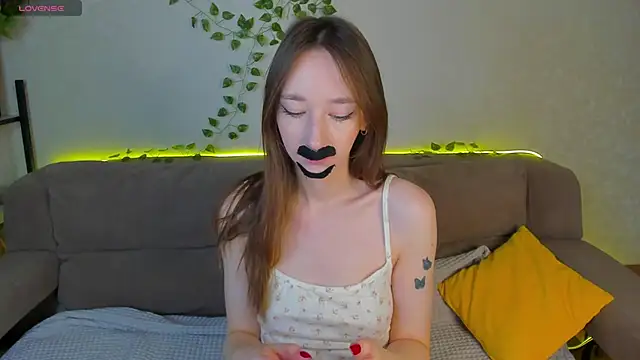 Miche1le Allenne online show from 11-14-25, 01:04