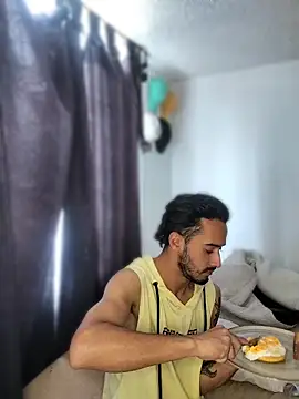 Andrusex100 online show from 04-05-26, 09:01