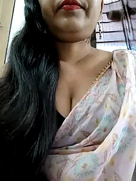 Sofia-ex online show from 10-15-25, 07:41