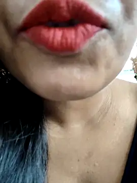 Sofia-ex online show from 10-21-25, 08:26