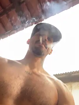 Snapshot of nando__master37 chatting on 10-30-25, 03:02 nando  master37 online show from 10-30-25, 03:02