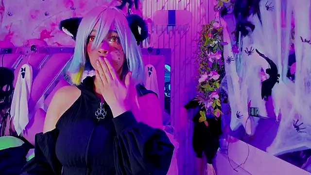 Snapshot of Akane_Hikari_ chatting on 10-25-25, 05:15 Akane Hikari online show from 10-25-25, 05:15