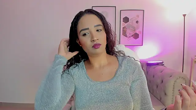 Snapshot of Sharon_breezee chatting on 10-07-25, 03:58 Sharon breezee online show from 10-07-25, 03:58