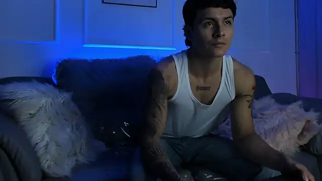 Leo santoro online show from 03-03-26, 01:28