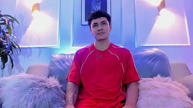 Leo santoro online show from 03-07-26, 01:52