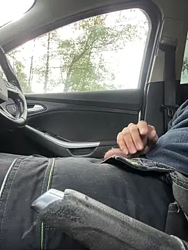 Snapshot of your_bi_slave chatting on 09-09-25, 01:32 your bi slave online show from 09-09-25, 01:32