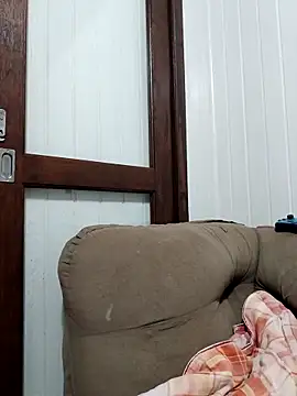 Snapshot of cicinha3657 chatting on 04-26-26, 05:05 cicinha3657 online show from 04-26-26, 05:05