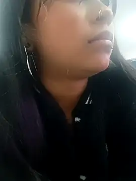 LilyCutee  online show from 09-10-25, 07:03