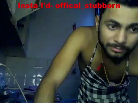 Snapshot of ursdreamperson chatting on 04-10-26, 01:33 ursdreamperson online show from 04-10-26, 01:33